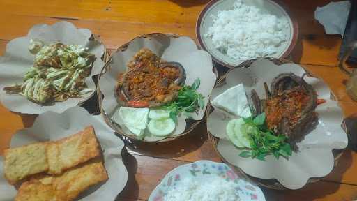 Belut Goreng Tiga Saudara 8