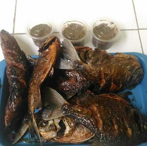 Ikan Bakar Madu Lantaran 5