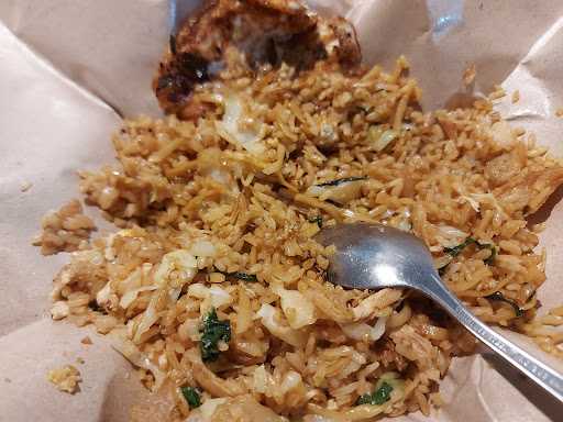 Nasi Goreng Pojok Pak Sakur 6