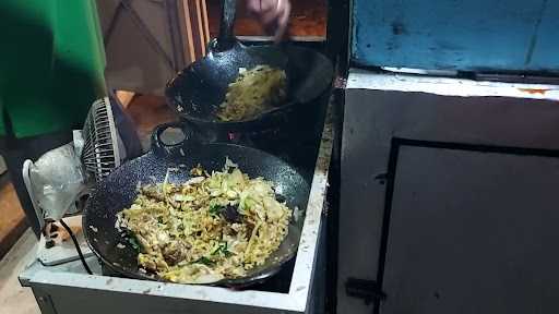 Nasi Goreng Pojok Pak Sakur 1