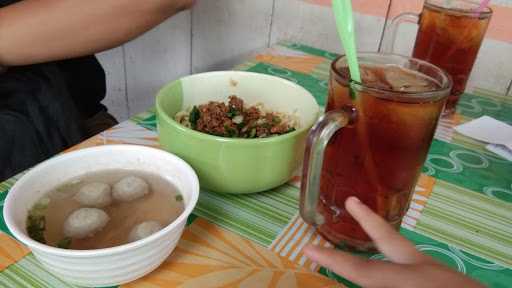 Perahu Noodle Restaurant 7