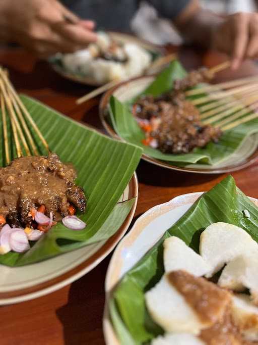 Sate Sapi Suruh 9