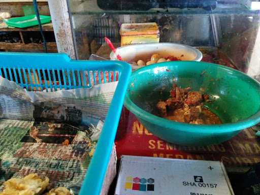 Warung Makan Yudistira 28 3