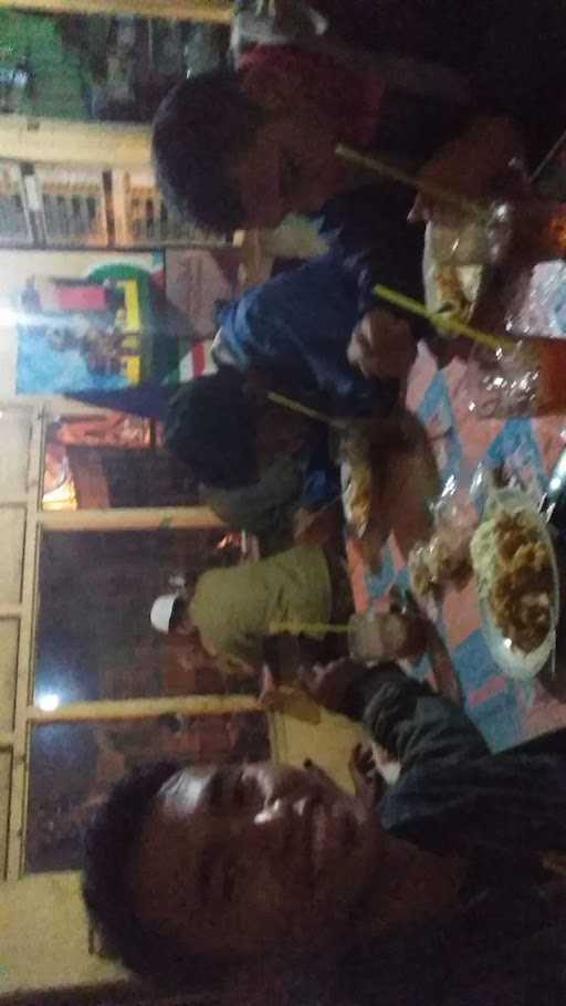 Warung Makan Yudistira 28 6