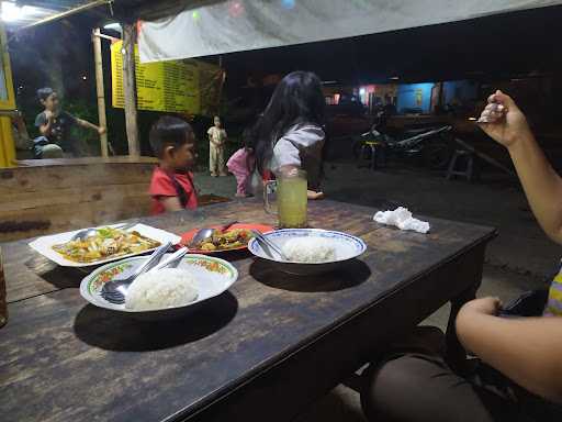 Warung Mantab 10