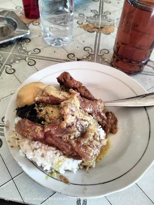 Warung Nasi Gudeg  Miroso  Ibu Hj. Soekini 8