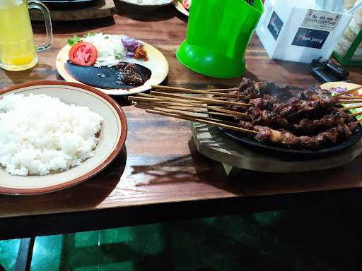 Sate Sapi Blotongan 4