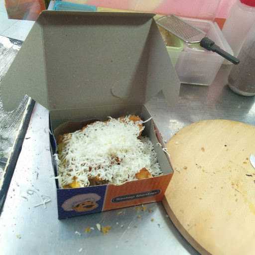 La Pizza Salatiga 2