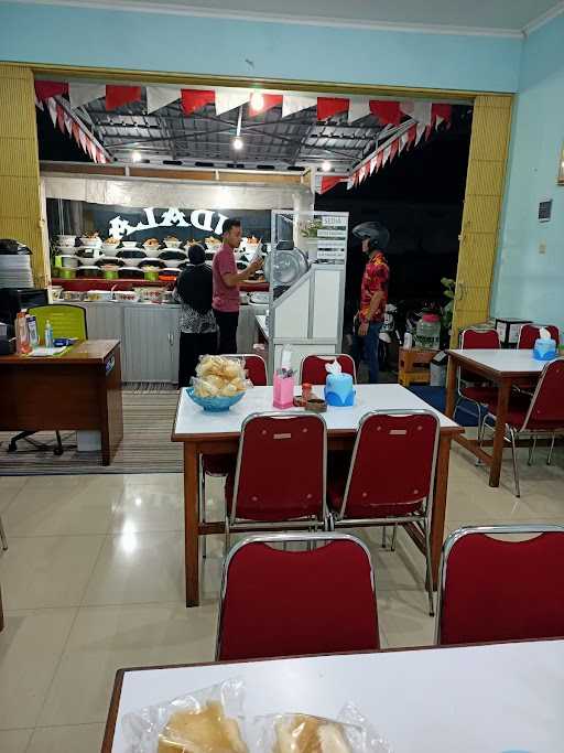 Padang Andalas Restaurant 10