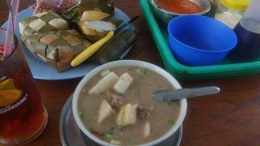 Warung Coto Makassar Es Pisang Ijo 5