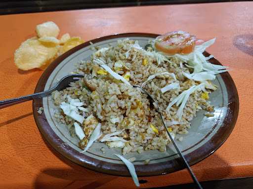 Nasi Goreng Pak Rt 5