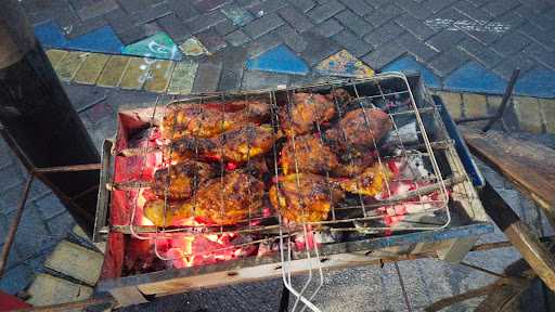 Ayam Bakar Cak Basar 1