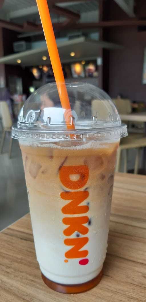 Dunkin' Donuts 7