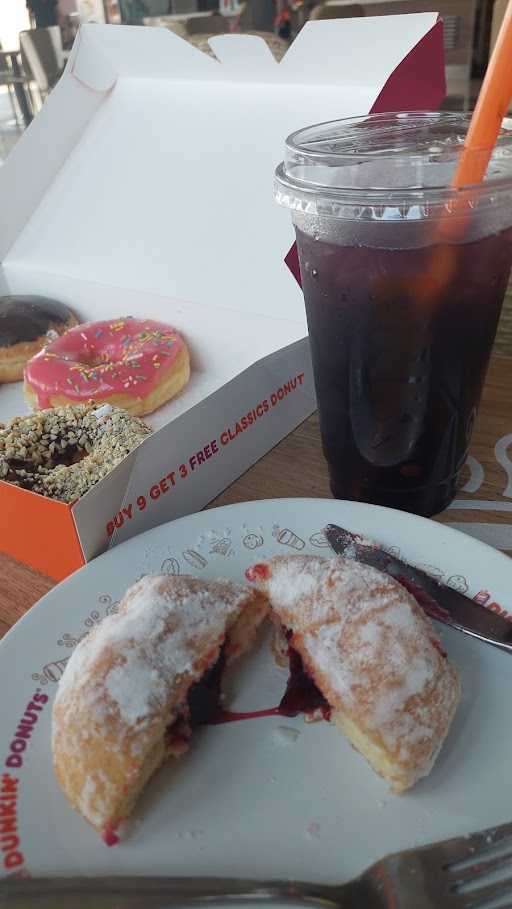 Dunkin' Donuts 10