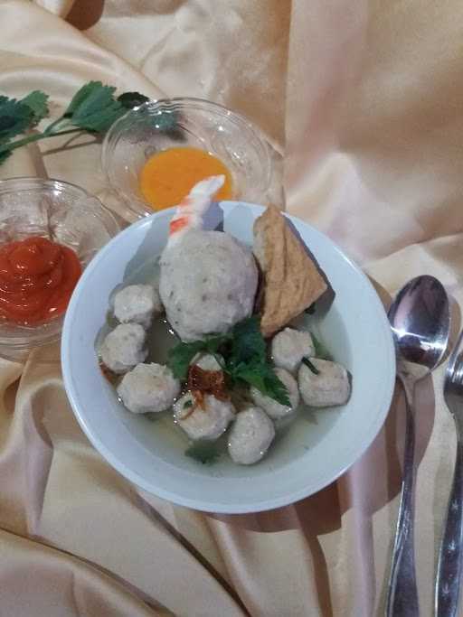 Warung Bakso Eyang Uti 4