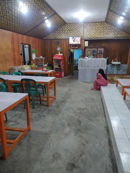 Rumah Makan Campur Rasa 3