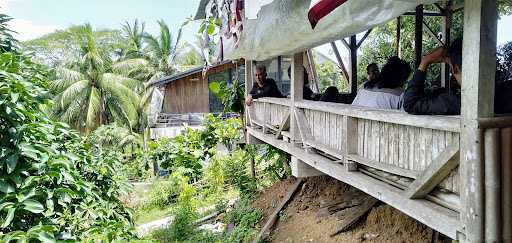 Warung Nasi Lesehan. Khas Sunda 8