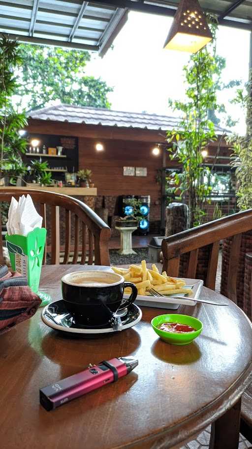 Warung Daun Kopi 5