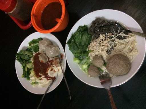 Mie Baso Biru 1