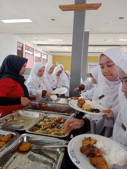 Rumah Makan Ampera Sindangkasih 1