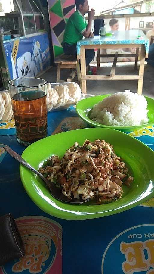 Warung Nasi Karedok Sukamanah 10