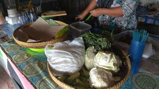 Warung Nasi Karedok Sukamanah 6