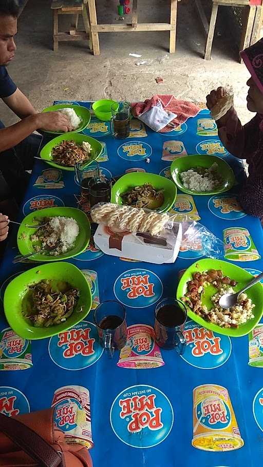 Warung Nasi Karedok Sukamanah 4