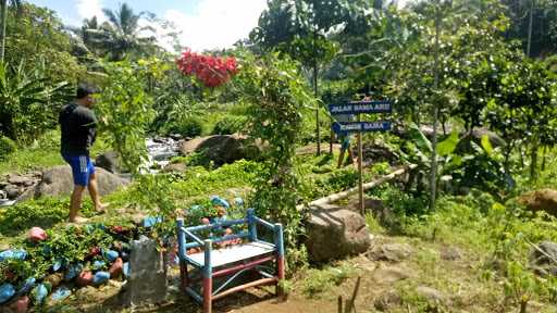 Warung Nasi Liwet Jatnika Cireong 4