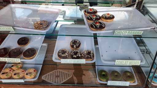 Donat Madu 9