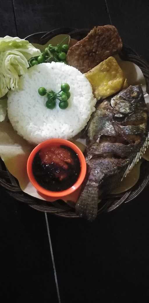 Ikan Bakar & Ayam Bakar Baba Arfan 3