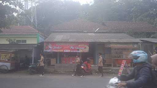 Kedai Mimih Rajanya Mie Pedas 6