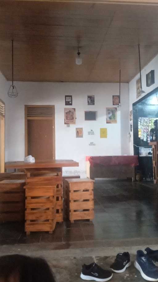 Kedai Mimih Rajanya Mie Pedas 3