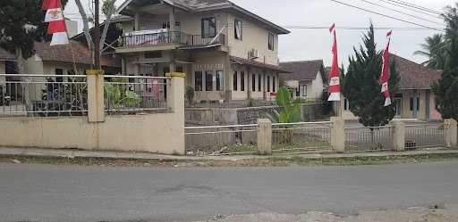 Lontong Sayur & Soto Dapur Rumah Anie 1