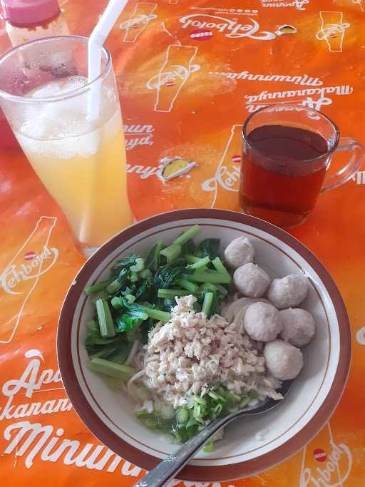 Mie Ayam & Bakso Bey Bey 8