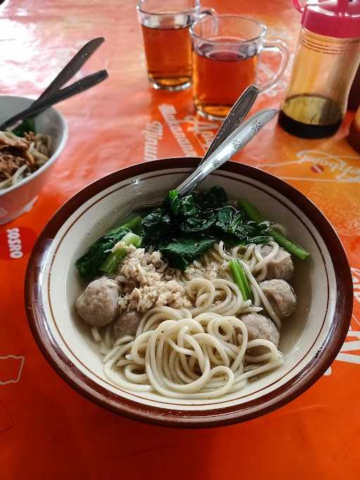 Mie Ayam & Bakso Bey Bey 6