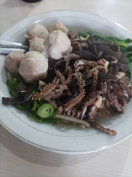 Mie Ayam & Bakso Bey Bey 1