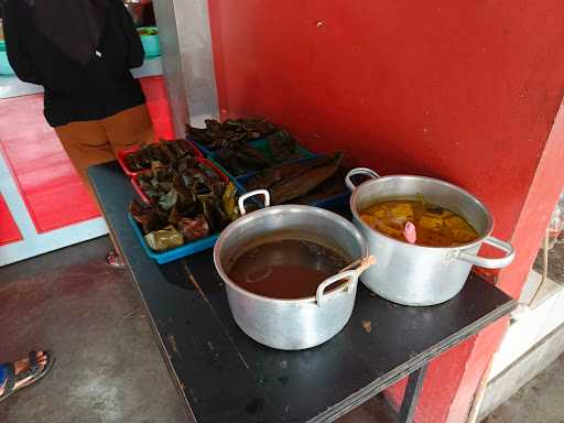 Rumah Makan Mbak Dwie 6