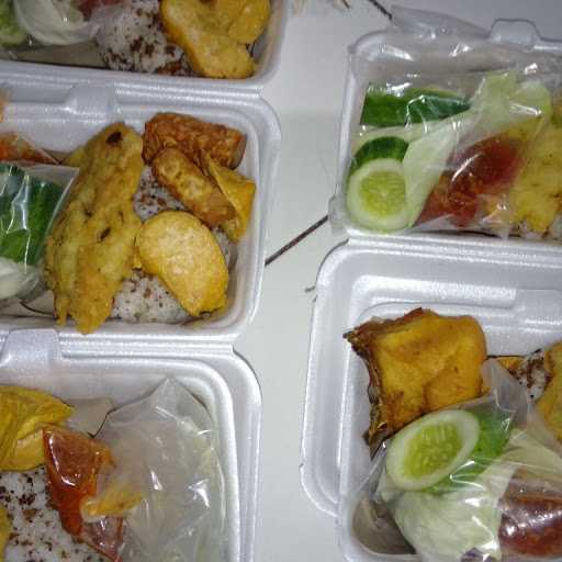 Warung Nasi Ibu Cicih 8