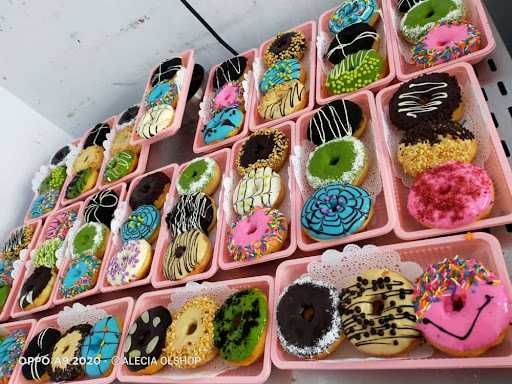 Kenzo Cake Donuts N Cookie 1 1