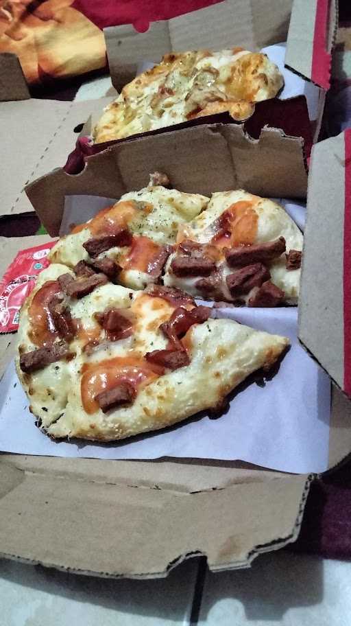 Pizza Hut Delivery - Phd Indonesia 1
