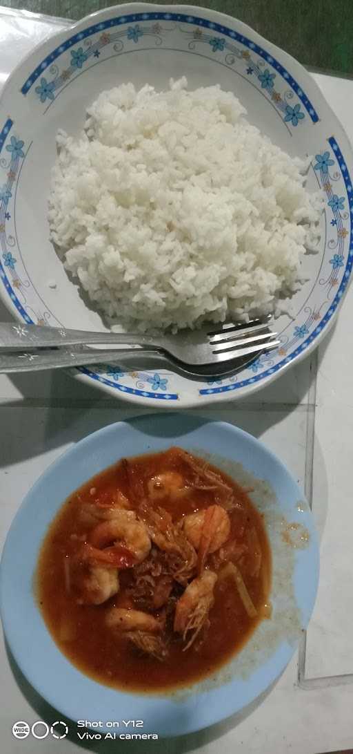 Warung Makan Lalapan Nasi Uduk 6