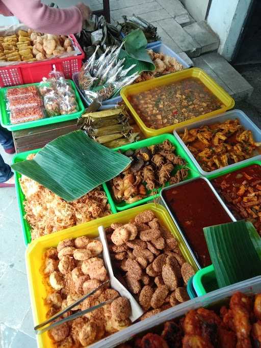 Warung Nasi Lumayan 6