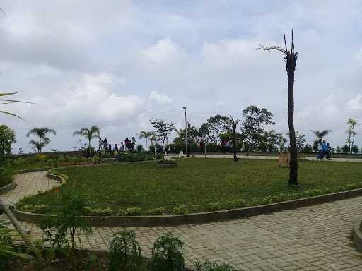 Obyek Wisata Bukit Green Hill 10