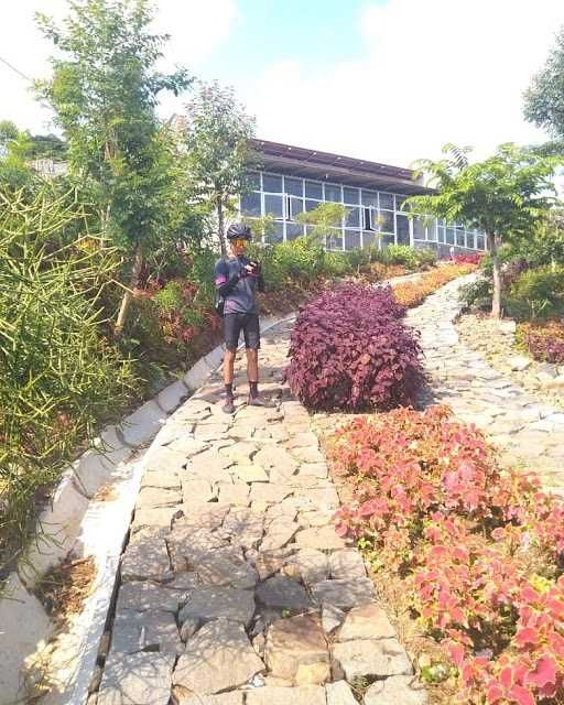 Obyek Wisata Bukit Green Hill 5