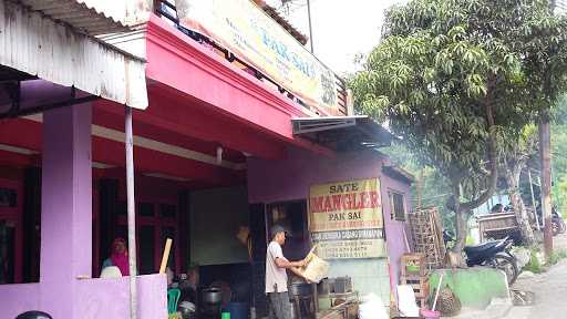 Warung Sate Mangler Man Sai 9