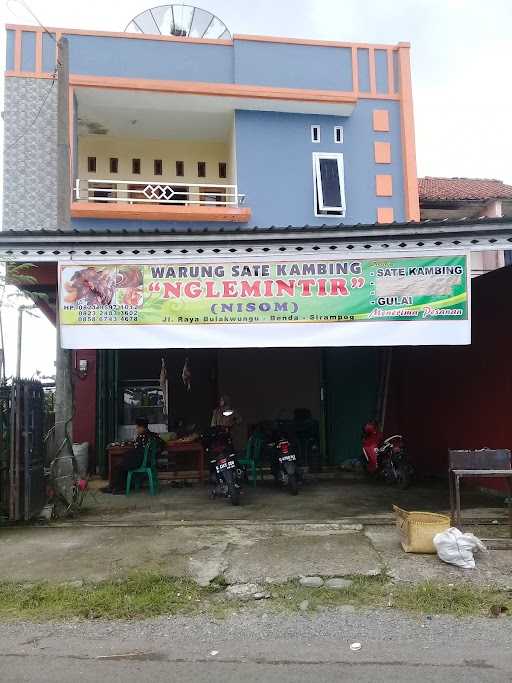 Warung Sate Nisom ( Lumintir ) 3