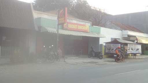 Rocket Chicken Slawi Wetan 6