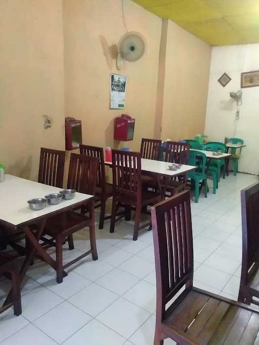 Rumah Makan Gadis Minang 9