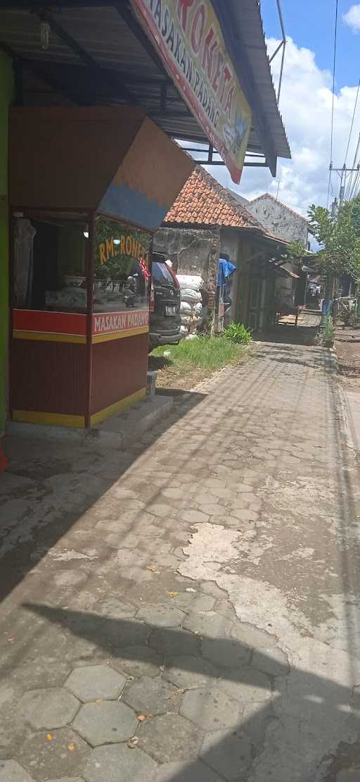 Rumah Makan Roneta 5