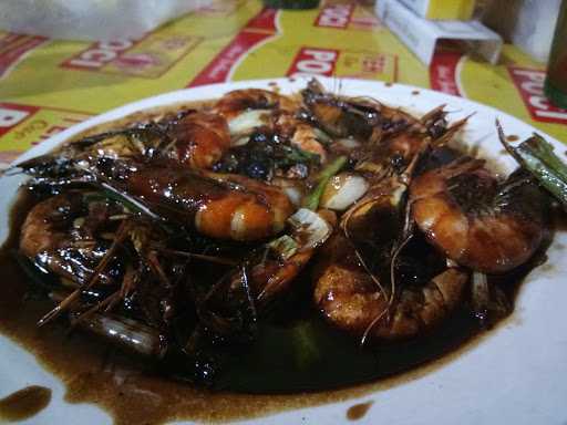 Rumah Makan Sari Laut De Lia 9